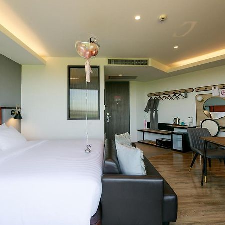 Hotel Scarlett Ban ba Ngan Exterior photo